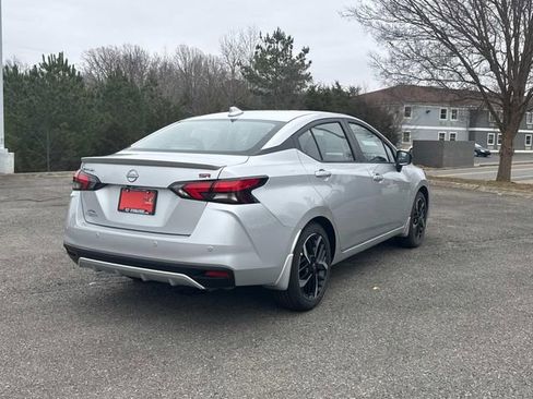 New 2025 Nissan Versa SR w/ Trunk Package image 4
