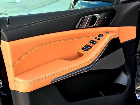 New 2026 BMW X5 xDrive40i w/ Premium Package image 11