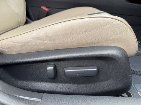Used 2016 Honda Civic Touring image 26