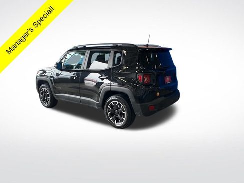 Used 2023 Jeep Renegade Latitude image 19