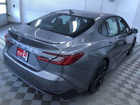 New 2026 Toyota Camry SE image 32