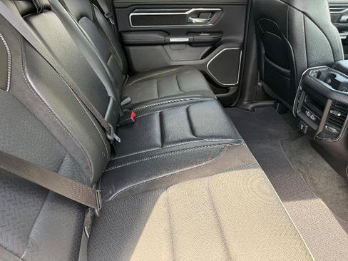Used 2023 RAM 1500 Laramie AWD/4WD image 12