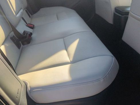 Used 2026 Toyota Prius XLE image 27