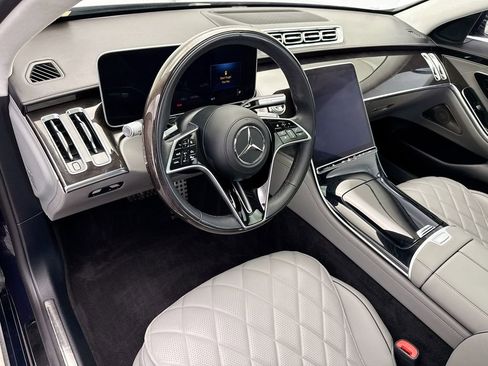 Certified 2023 Mercedes-Benz S 500 4MATIC image 9