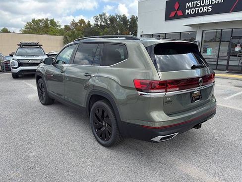 New 2026 Volkswagen Atlas SE FWD image 4
