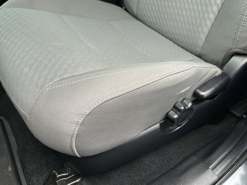 Used 2023 Toyota Tacoma SR AWD/4WD image 28