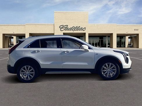 Certified 2023 Cadillac XT4 Premium Luxury image 4