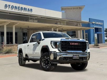 Used 2024 GMC Sierra 2500 Pro w/ Convenience Package
