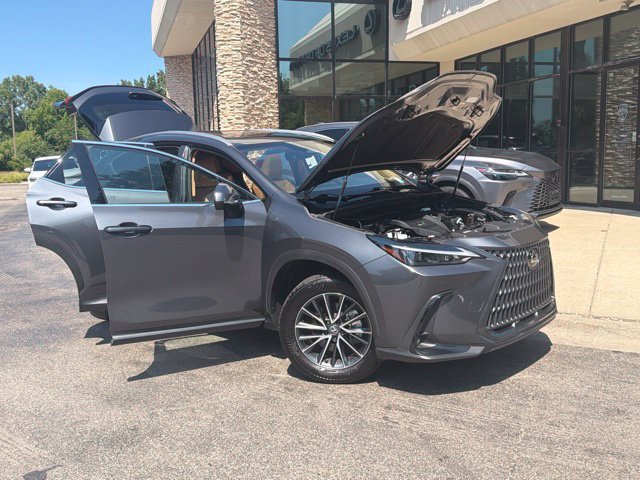 Used 2025 Lexus NX 350 AWD w/ Accessory Package (2T) image 9