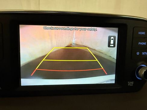 Used 2020 Hyundai Santa Fe SEL w/ Convenience + Premium Package image 32