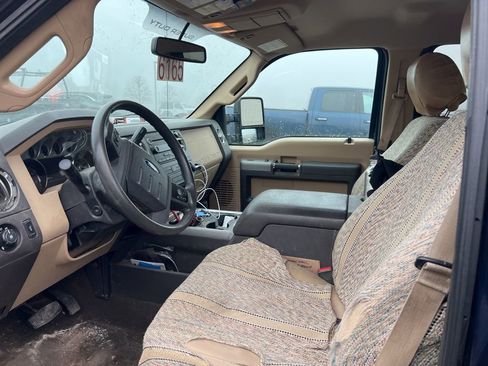 Used 2016 Ford F350 XLT w/ XLT Value Package image 4