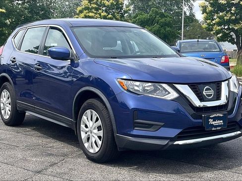 Used 2017 Nissan Rogue S AWD/4WD image 38