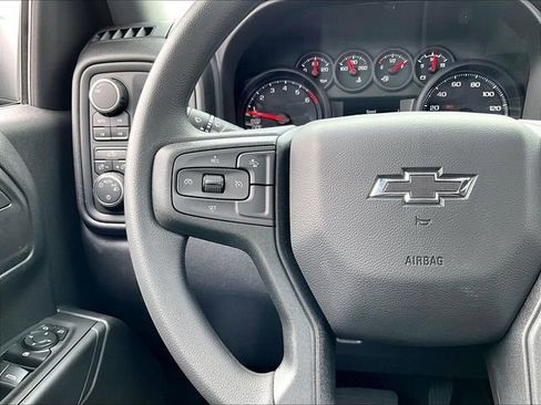 New 2026 Chevrolet Silverado 1500 Custom Trail Boss w/ LPO, Dark Essentials Package AWD/4WD image 18
