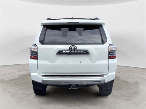 Used 2019 Toyota 4Runner TRD Off-Road Premium image 4