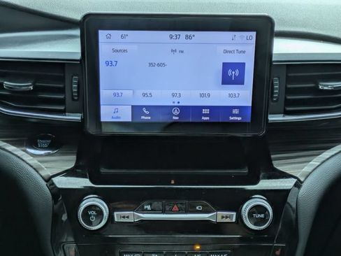 Used 2023 Ford Explorer Limited RWD image 17