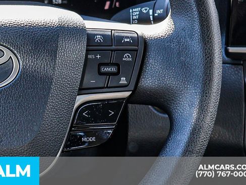 Used 2025 Toyota Camry LE image 35