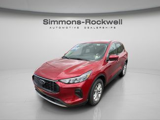 Used 2023 Ford Escape Active w/ Tech Pack #2 AWD/4WD video 1