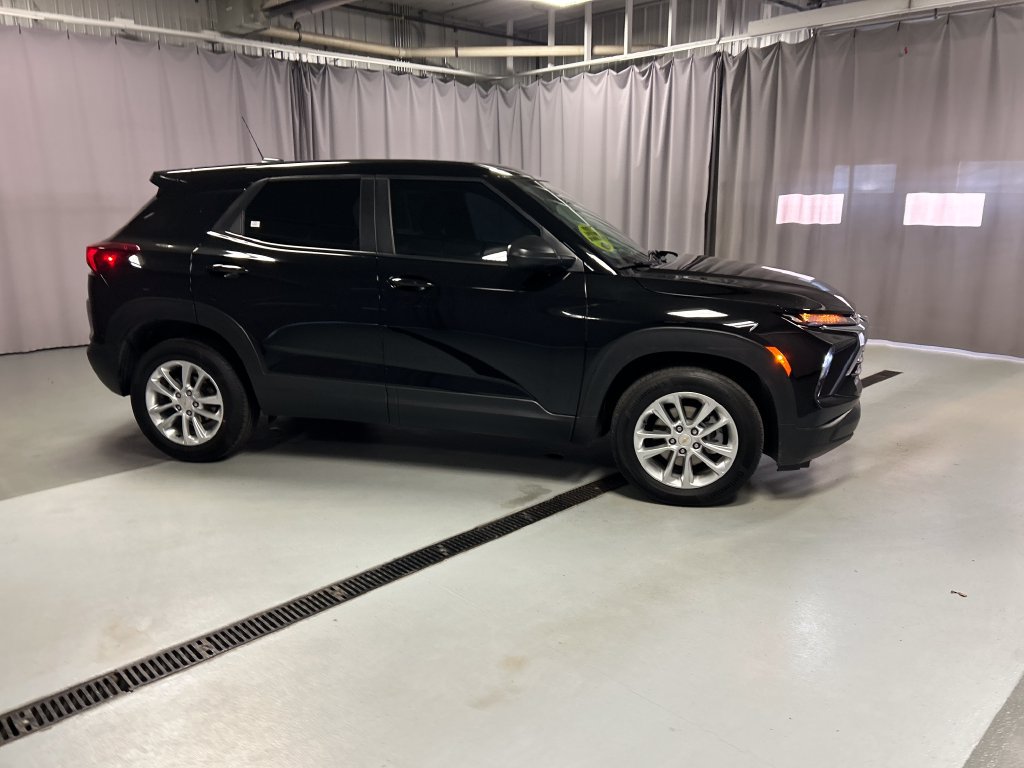 Used 2026 Chevrolet TrailBlazer LS w/ LS Convenience Package FWD image 8
