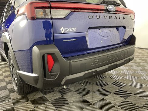 New 2026 Subaru Outback Limited image 7