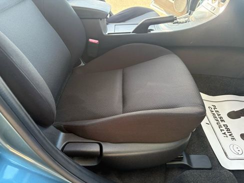Used 2011 MAZDA MAZDA3 i Touring FWD image 24
