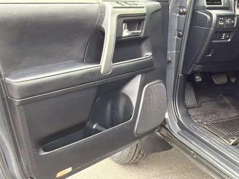 Certified 2024 Toyota 4Runner SR5 AWD/4WD image 23