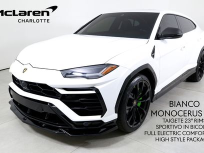 Used 2022 Lamborghini Urus
