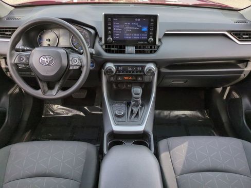 Used 2019 Toyota RAV4 XLE image 15