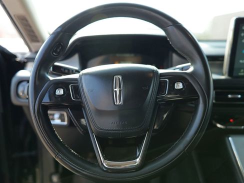 Used 2023 Lincoln Aviator AWD image 21