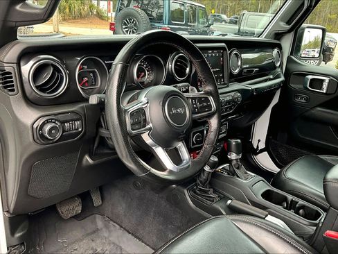 Used 2021 Jeep Wrangler Unlimited Rubicon image 17