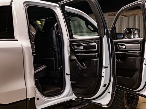 Used 2022 RAM 1500 Big Horn w/ Back Country Package image 31