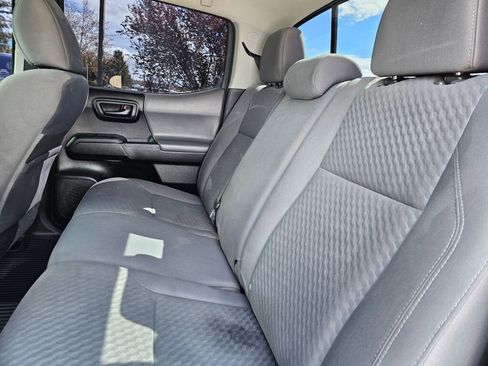Used 2021 Toyota Tacoma SR AWD/4WD image 21