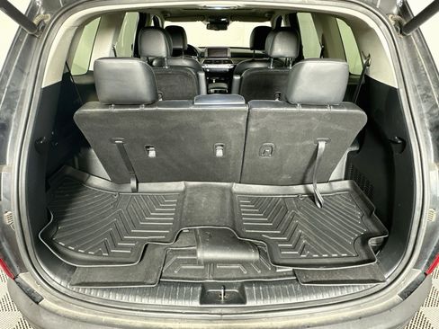 Used 2022 Kia Telluride EX w/ EX Premium Package FWD image 31