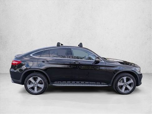Used 2018 Mercedes-Benz GLC 300 4MATIC Coupe image 4