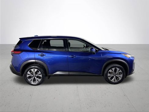 Used 2021 Nissan Rogue SV image 5