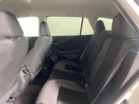 Used 2025 Subaru Outback Premium AWD/4WD image 25