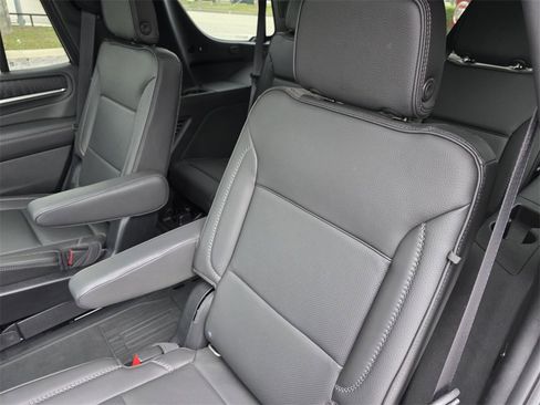 Used 2021 GMC Yukon Denali image 17