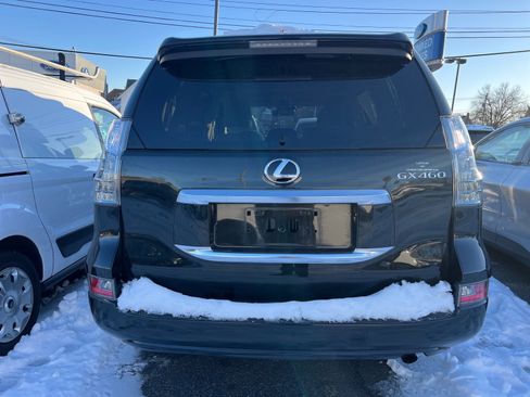 Used 2023 Lexus GX 460 Premium image 5