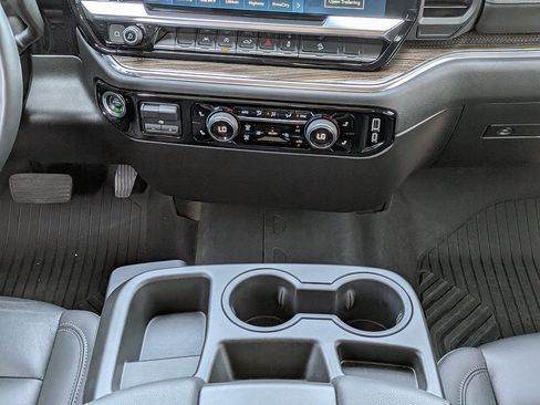 Used 2024 Chevrolet Silverado 1500 LT w/ All Star Edition Plus AWD/4WD image 17