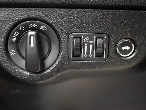 Used 2022 Dodge Charger SXT image 21