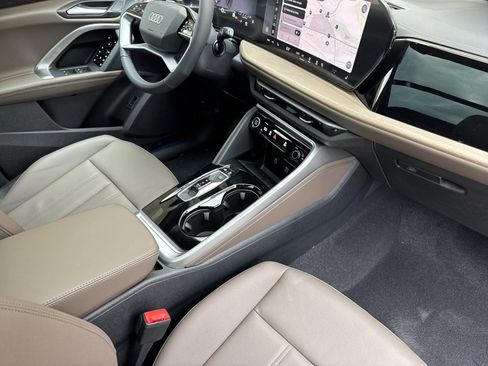 New 2026 Audi Q5 Premium AWD/4WD image 13