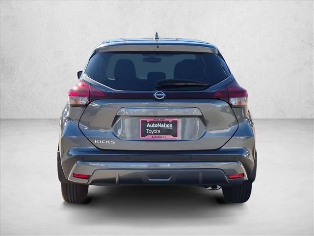 Used 2024 Nissan Kicks S FWD image 7