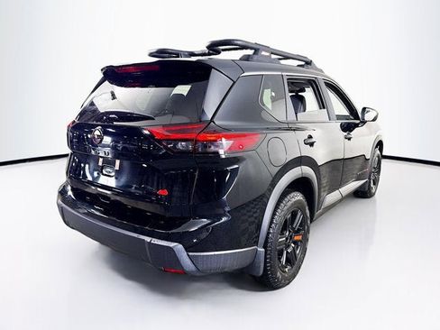New 2026 Nissan Rogue SV image 5