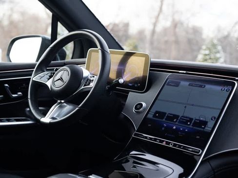 Certified 2023 Mercedes-Benz EQE 350+ 4MATIC SUV image 16