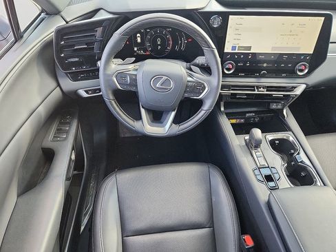 Used 2024 Lexus RX 350 Premium image 12