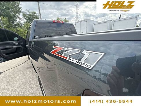 Used 2017 Chevrolet Silverado 1500 LT w/ All Star Edition AWD/4WD image 29