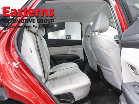 Used 2025 Hyundai Tucson SEL AWD/4WD image 24