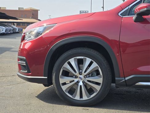 Used 2022 Subaru Ascent Limited w/ Technology Package image 8