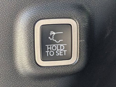 New 2026 Jeep Cherokee Limited image 13