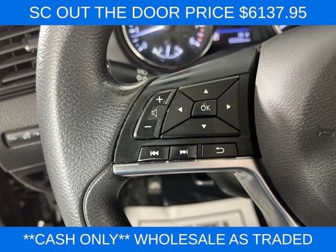 Used 2018 Nissan Rogue S AWD/4WD image 19