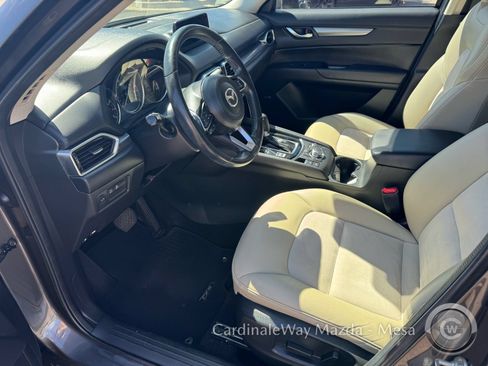 Used 2019 MAZDA CX-5 Touring FWD image 11